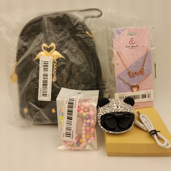 BUNDLE New in Package Mini Backpack/2 Necklaces/3 Bracelets/ Preloved Earbuds - Picture 2 of 11